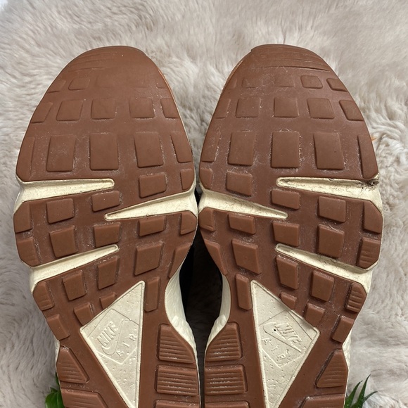 Nike Air Hurache ACG Campfire Orange Blue Gold Size Women’s US 8.5 EU 40 - Picture 8 of 15